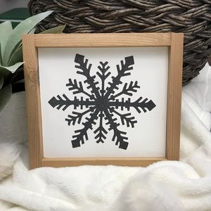Farmhouse snowflake wooden sign
